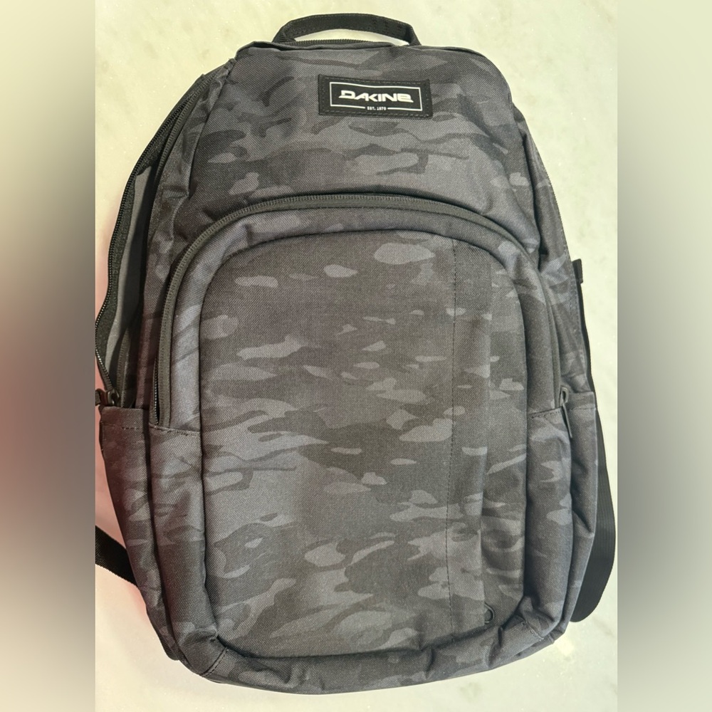 Dakine Gray Camo Men's Backpack 25L